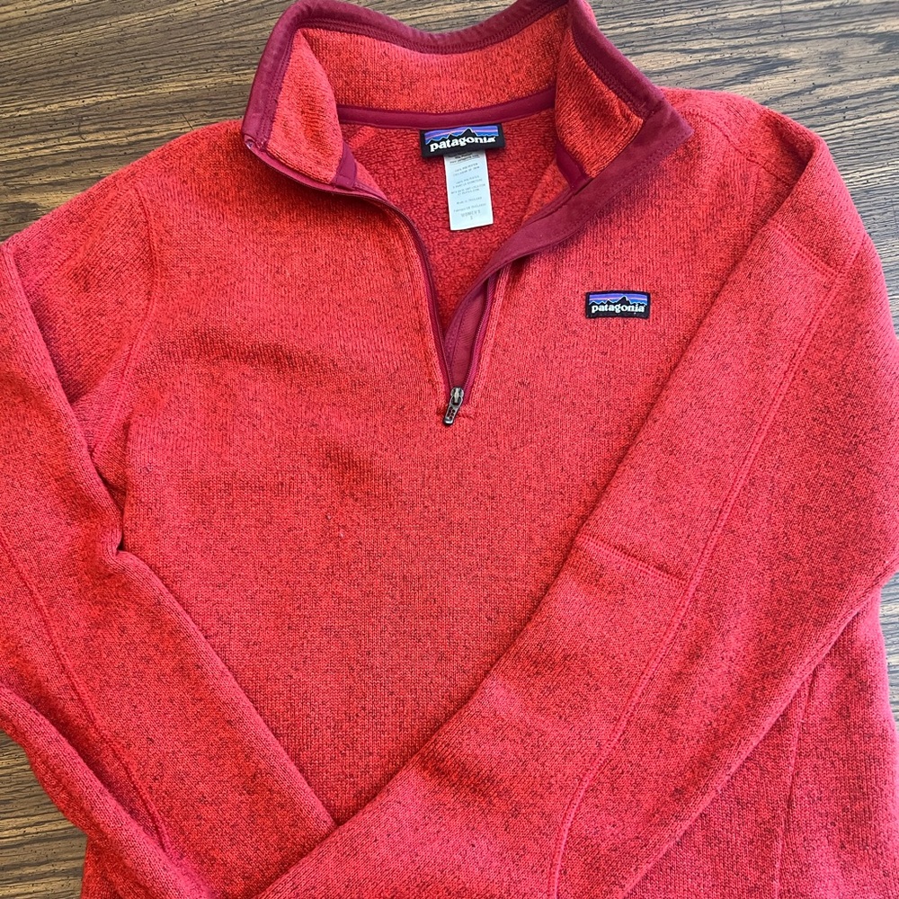 PATAGONIA women’s fleece, size S, burnt orange color, great condition.